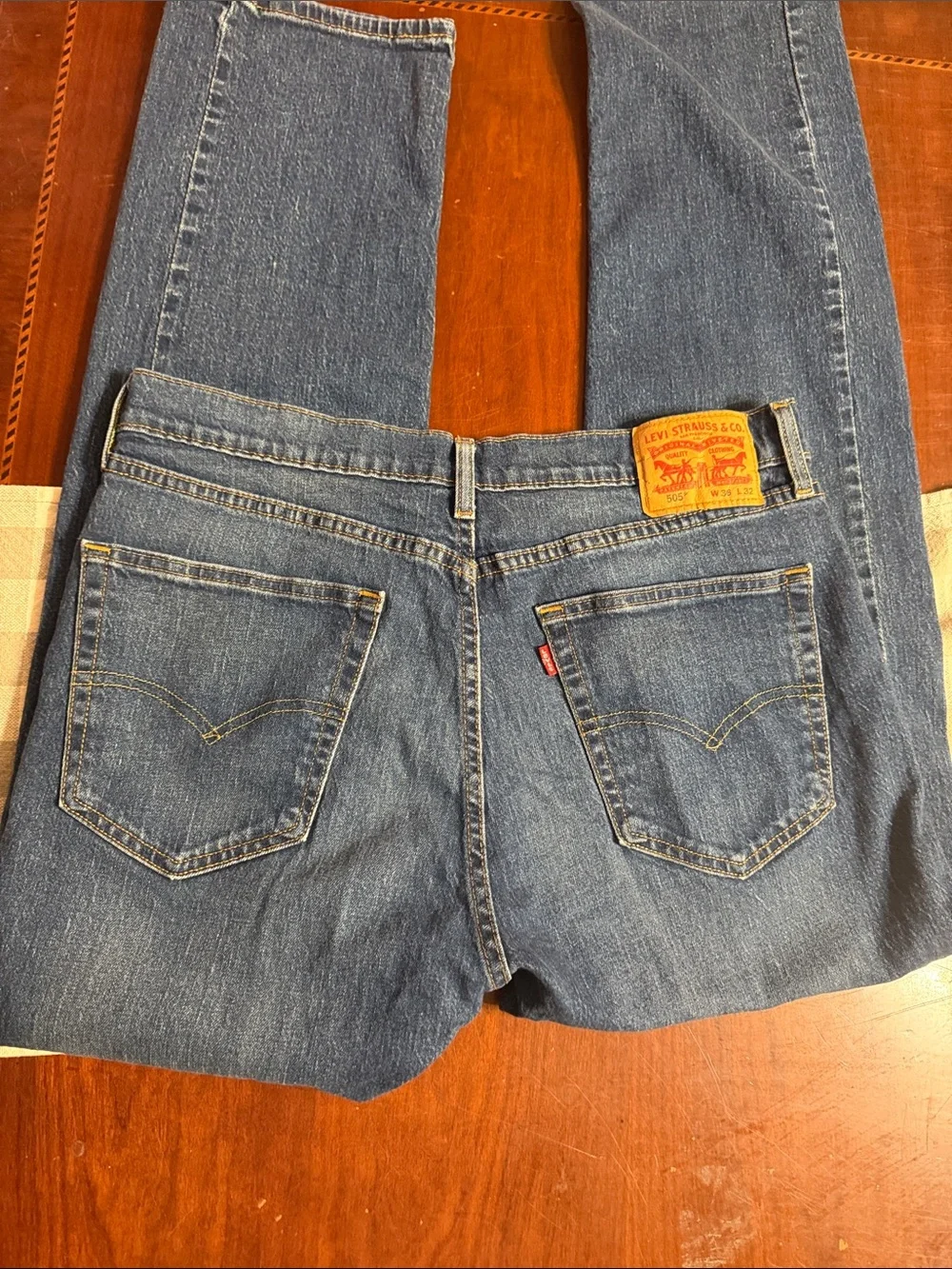 Levi's 505 Straight Leg Jeans Mens W36 L32 Medium Wash Regular Fit